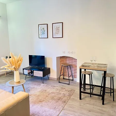 Le 403 Du Bernascon - Centre, Thermes & Calme 엑스레뱅