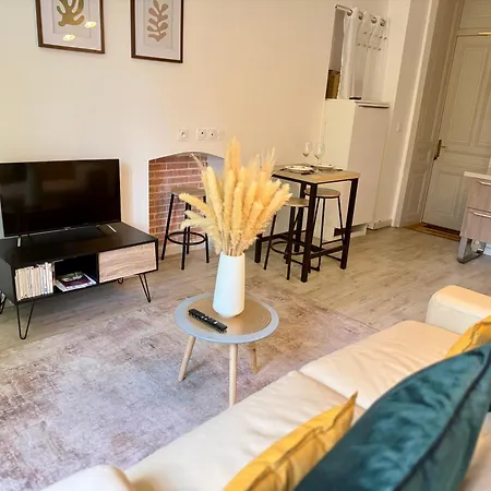 Le 403 Du Bernascon - Centre, Thermes & Calme 아파트 *